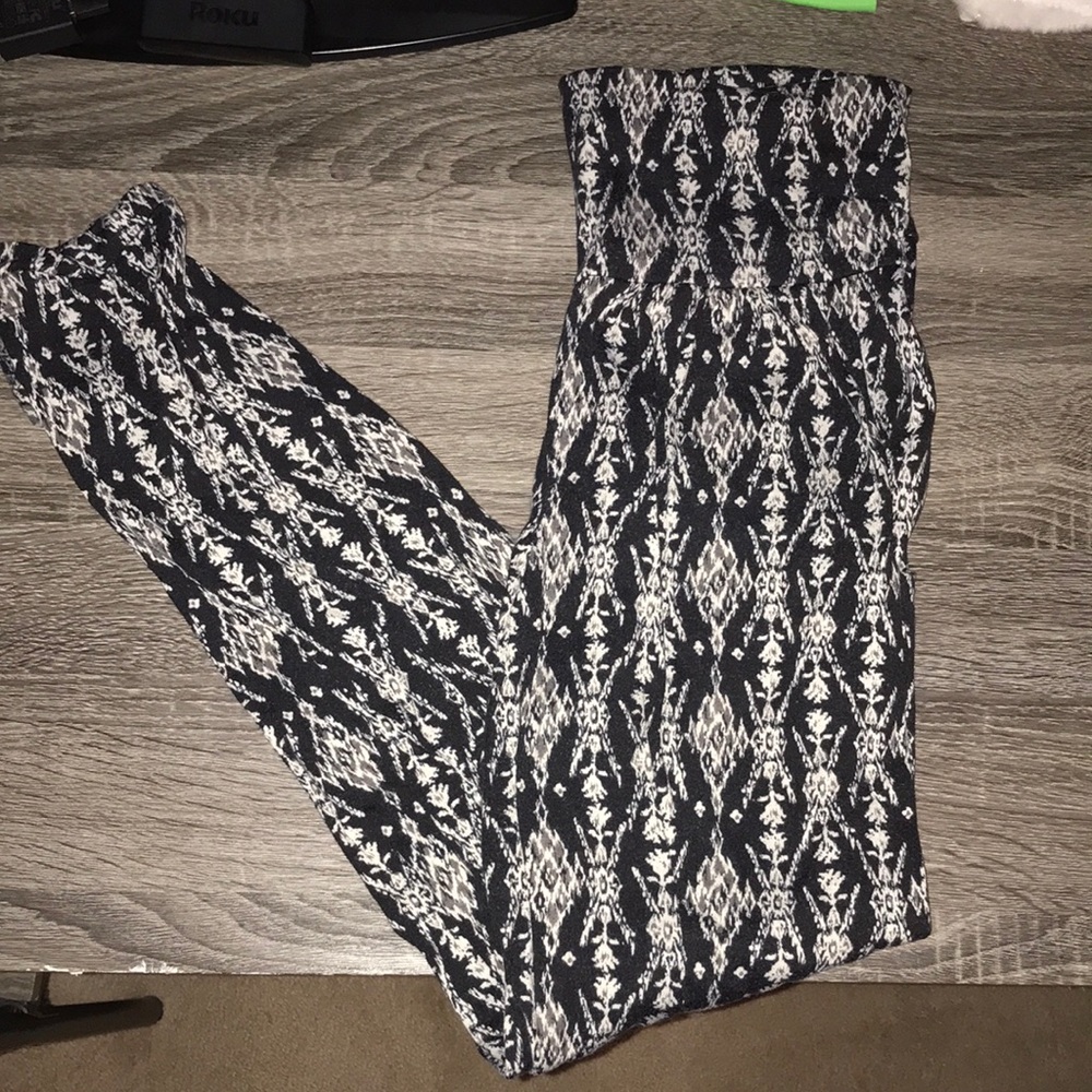 Mudd pants size M